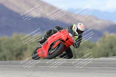 media/Nov-16-2025-Race Pace (Sun) [[8c5fa54630]]/Non Verified Riders (1st 20 Minutes)/7-Turn 9 Entry (210pm)/